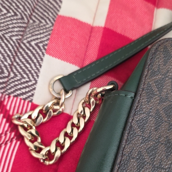 Michael Kors Tri-Color Crossbody Bag - Picture 5 of 16